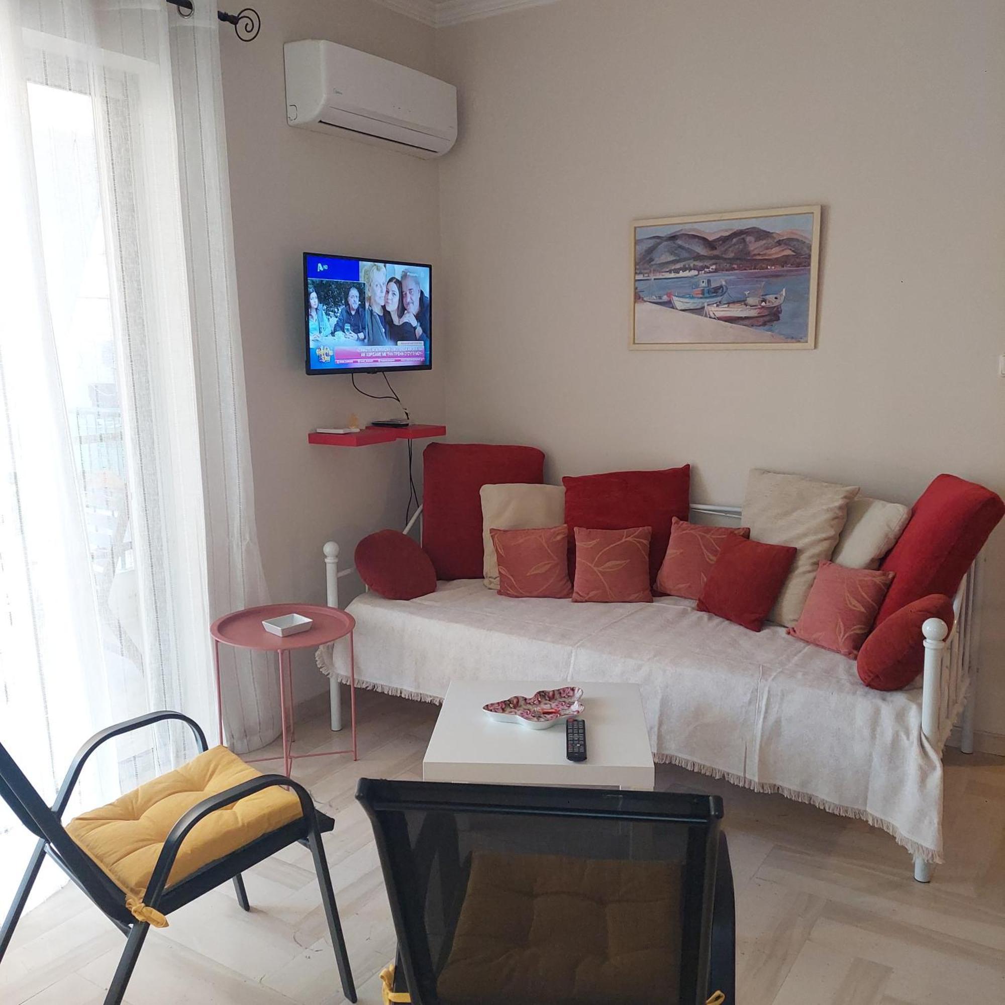 Family Apartment พาทรา ภายนอก รูปภาพ