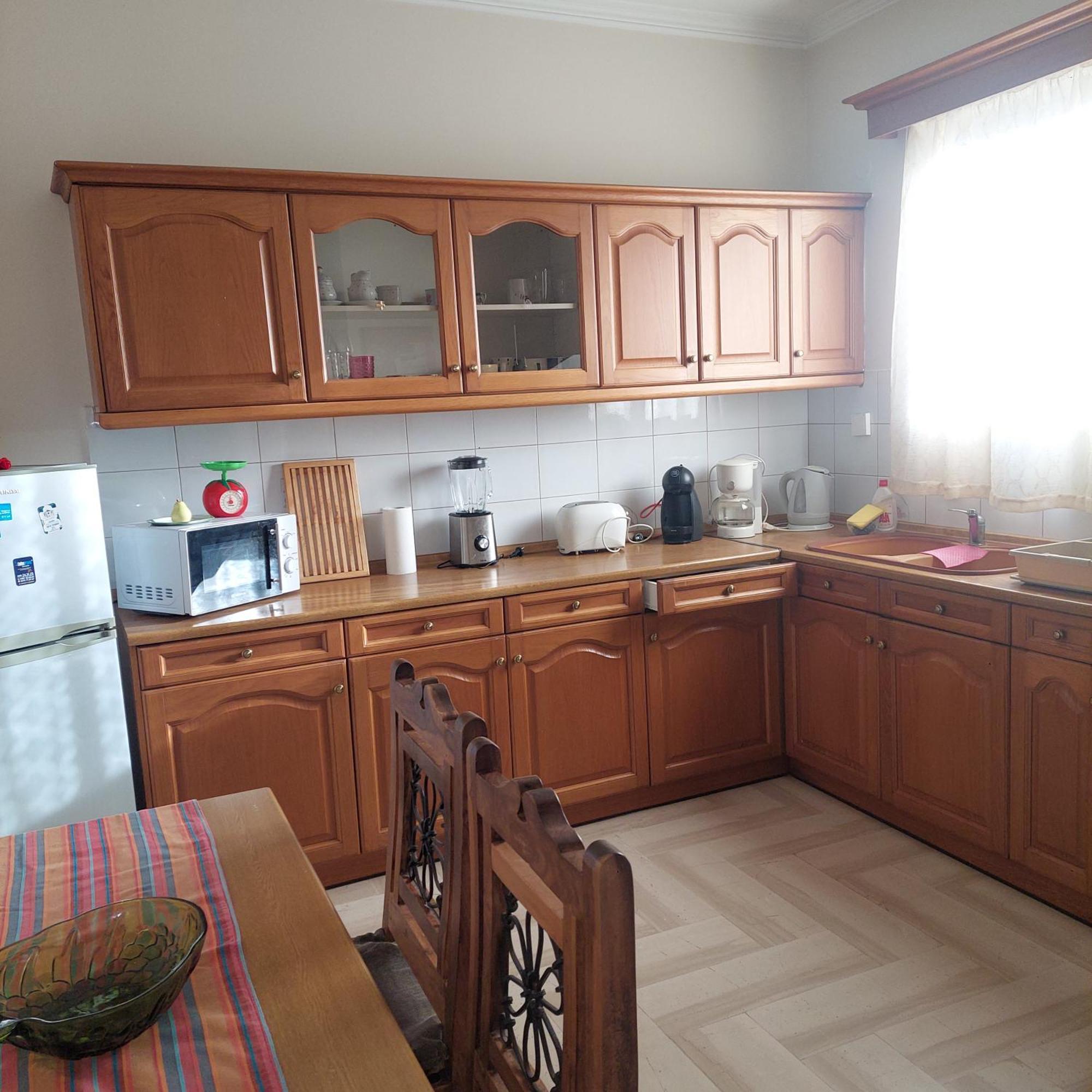 Family Apartment พาทรา ภายนอก รูปภาพ