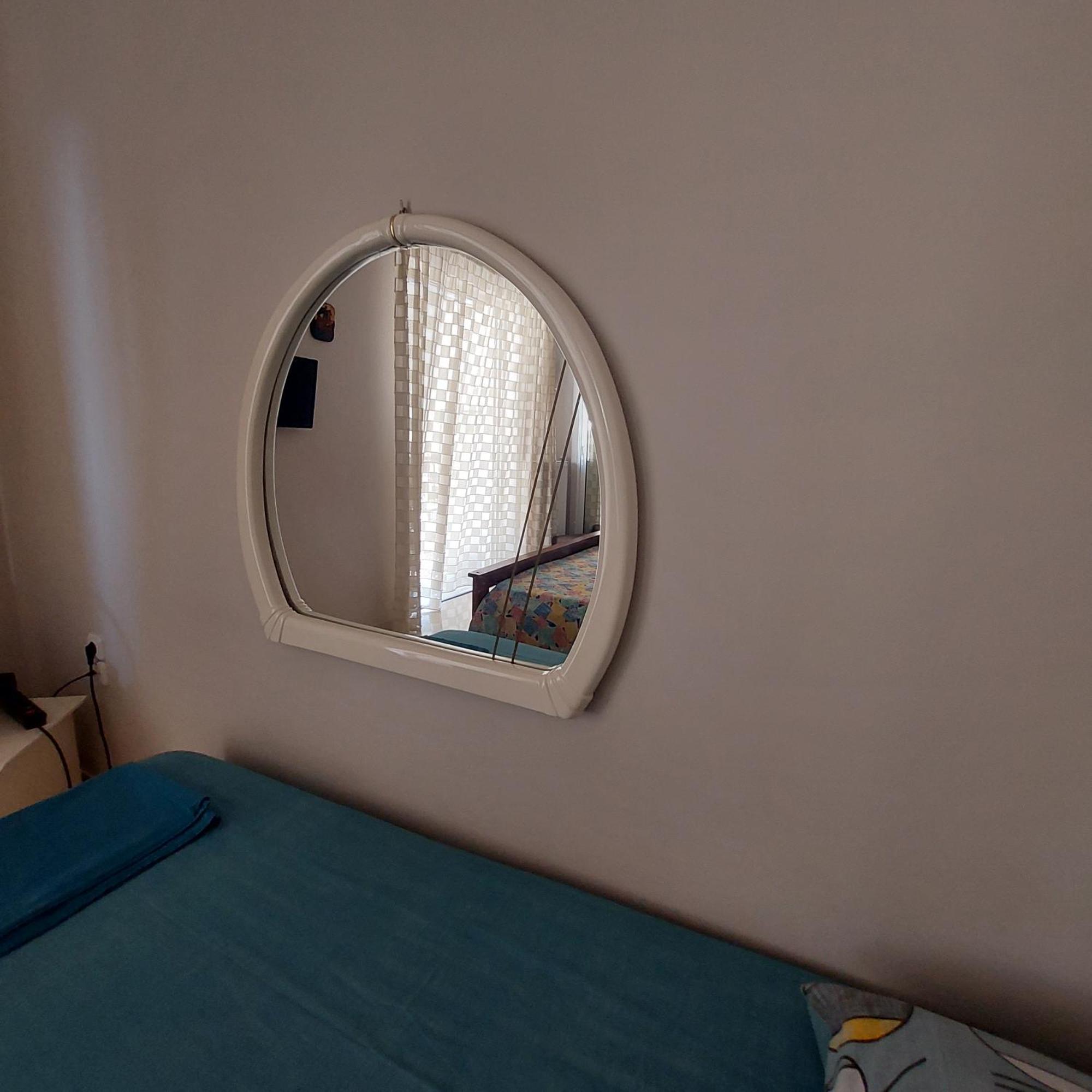 Family Apartment พาทรา ภายนอก รูปภาพ